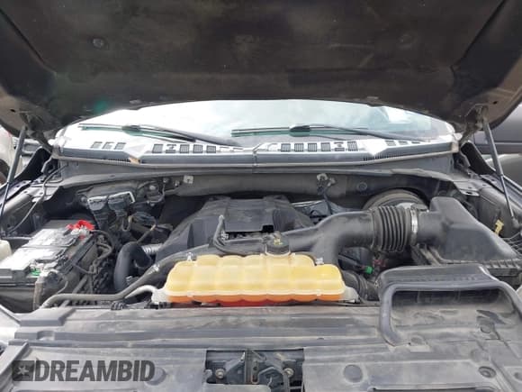 ✅ 2017 Ford F-150 XL • VIN: 1FTEW1CP0HKD92965 • Lot: 42690554. Listed on IAAI with 157,960 mi. Free auction sales archive from the USA and detailed vehicle history report at DreamBid. Image 10.