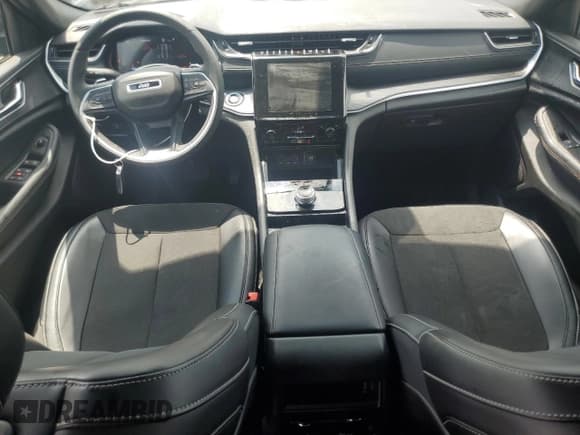 ✅ 2024 Jeep Grand Cherokee Laredo • VIN: 1C4RJHAG9RC247513 • Lot: 65782635. Listed on Copart with 15,371 mi. Free auction sales archive from the USA and detailed vehicle history report at DreamBid. Image 8.