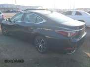 ✅ 2025 Lexus ES 350 • VIN: 58ADZ1B12SU194629 • Lot: 42406500. Listed on IAAI with 1,833 mi. Free auction sales archive from the USA and detailed vehicle history report at DreamBid. Image 3.