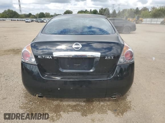 ✅ 2010 Nissan Altima S • VIN: 1N4AL2AP7AN424370 • Lot: 82145965. Wystawiony na Copart z przebiegiem 118 191 mil. Bezpłatny archiwum sprzedaży aukcyjnych z USA i szczegółowy raport historii pojazdu na DreamBid. Zdjęcie 6.