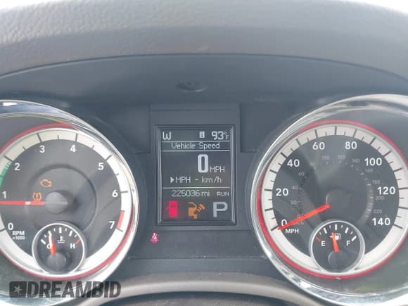 ✅ 2011 Dodge Durango Express • VIN: 1D4RD2GG2BC623781 • Lot: 43094187. Wystawiony na IAAI z przebiegiem 225 036 mil. Bezpłatny archiwum sprzedaży aukcyjnych z USA i szczegółowy raport historii pojazdu na DreamBid. Zdjęcie 7.