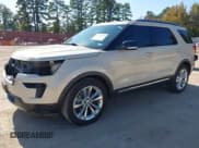 ✅ 2018 Ford Explorer XLT • VIN: 1FM5K7D88JGB30606 • Lot: 43659566. Wystawiony na IAAI z przebiegiem 76 380 mil. Bezpłatny archiwum sprzedaży aukcyjnych z USA i szczegółowy raport historii pojazdu na DreamBid. Zdjęcie 18.