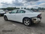 ✅ 2015 Dodge Charger SE • VIN: 2C3CDXBG5FH897443 • Lot: 81963485. Wystawiony na Copart z przebiegiem 75 667 mil. Bezpłatny archiwum sprzedaży aukcyjnych z USA i szczegółowy raport historii pojazdu na DreamBid. Zdjęcie 2.