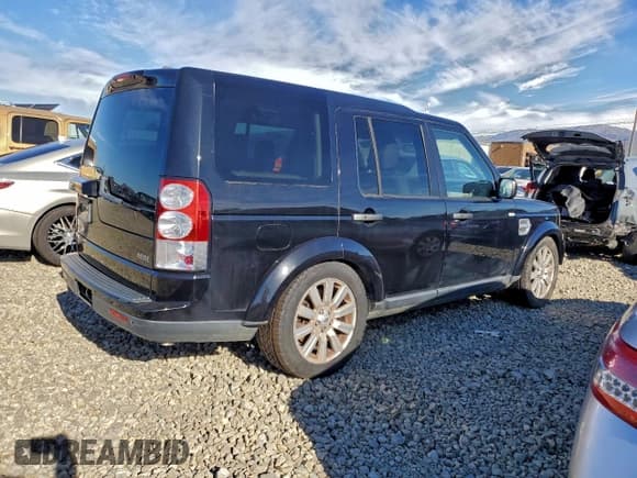 ✅ 2013 Land Rover LR4 HSE • VIN: SALAG2D40DA664767 • Lot: 94761825. Listed on Copart with 108,238 mi. Free auction sales archive from the USA and detailed vehicle history report at DreamBid. Image 3.
