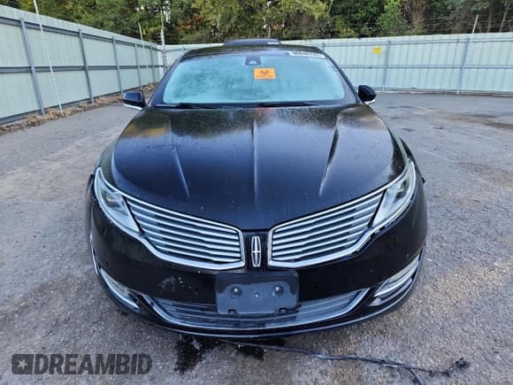 ✅ 2014 Lincoln MKZ • VIN: 3LN6L2G95ER818473 • Lot: 90846745. Wystawiony na Copart z przebiegiem 256 232 mil. Bezpłatny archiwum sprzedaży aukcyjnych z USA i szczegółowy raport historii pojazdu na DreamBid. Zdjęcie 5.