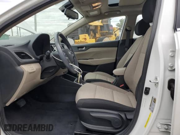 2020 Hyundai Accent Limited z VIN 3KPC34A69LE098181, wystawiony jako Copart lot #37465564 z przebiegiem 20 488 mil mil oraz . Historia ofert i sprzedaży dostępna na DreamBid. Obrazek 7.