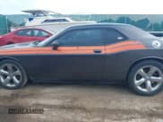 ✅ 2014 Dodge Challenger SXT Plus • VIN: 2C3CDYAGXEH110850 • Лот: 42553651. Опубликован ранее на IAAI с пробегом 147 274 миль. Бесплатный доступ к архиву аукционных продаж из США и подробный отчёт об истории автомобиля на DreamBid. Изображение 14.