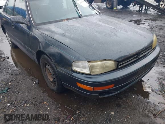 ✅ 1993 Toyota Camry DLX • VIN: 4T1SK11EXPU182114 • Лот: 41954624. Опубликован ранее на IAAI с пробегом 244 422 миль. Бесплатный доступ к архиву аукционных продаж из США и подробный отчёт об истории автомобиля на DreamBid. Изображение 6.