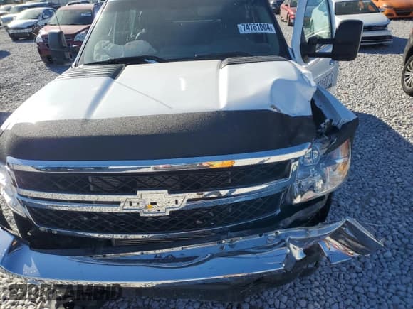 ✅ 2014 Chevrolet Silverado 1500 • VIN: M11099R247K100323 • Лот: 74761004. Опубликован ранее на Copart с пробегом 116 390 миль. Бесплатный доступ к архиву аукционных продаж из США и подробный отчёт об истории автомобиля на DreamBid. Изображение 11.