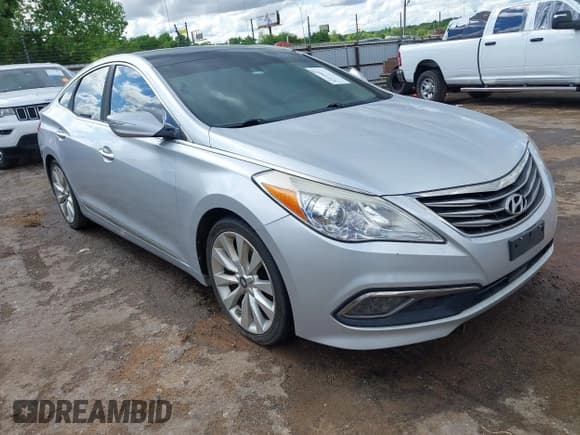 ✅ 2016 Hyundai Azera Limited • VIN: KMHFH4JG6GA569098 • Лот: 42210097. Опубликован ранее на IAAI с пробегом 126 139 миль. Бесплатный доступ к архиву аукционных продаж из США и подробный отчёт об истории автомобиля на DreamBid. Изображение 1.