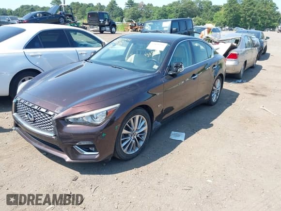 ✅ 2018 Infiniti Q50 Luxe • VIN: JN1EV7AR9JM610733 • Lot: 42855292. Listed on IAAI with 68,218 mi. Free auction sales archive from the USA and detailed vehicle history report at DreamBid. Image 2.