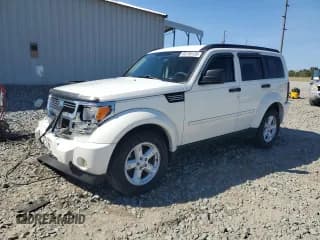 ✅ 2007 Dodge Nitro SXT • VIN: 1D8GT28K17W727700 • Lot: 83789135. Wystawiony na Copart z przebiegiem 150 618 mil. Bezpłatny archiwum sprzedaży aukcyjnych z USA i szczegółowy raport historii pojazdu na DreamBid. Zdjęcie 1.