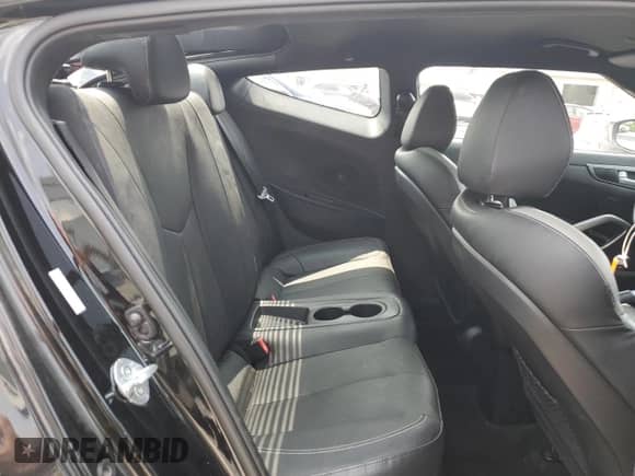 2016 Hyundai Veloster Turbo с VIN KMHTC6AE2GU263929, выставлен на аукционе Copart как лот 61876963 с пробегом 55 108 миль миль и . История ставок и продаж доступна на DreamBid. Изображение 10.