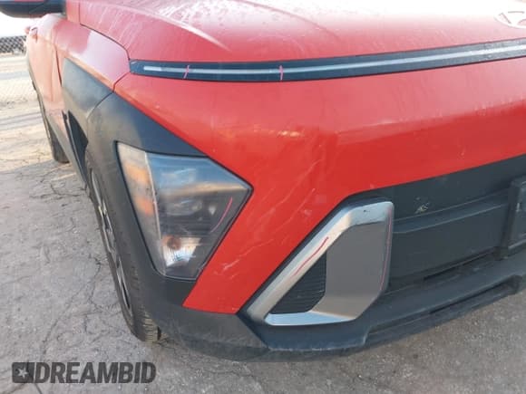 ✅ 2025 Hyundai Kona SEL • VIN: KM8HB3AB1SU192146 • Лот: 43649809. Опубликован ранее на IAAI с пробегом 25 003 миль. Бесплатный доступ к архиву аукционных продаж из США и подробный отчёт об истории автомобиля на DreamBid. Изображение 17.