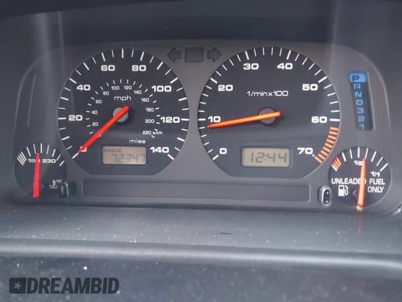 ✅ 2001 Volkswagen Cabriolet GLX • VIN: 3VWDC21V51M809648 • Lot: 42419153. Listed on IAAI with 72,347 mi. Free auction sales archive from the USA and detailed vehicle history report at DreamBid. Image 7.