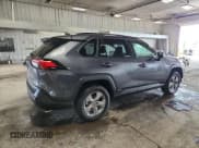 ✅ 2025 Toyota RAV4 Hybrid LE • VIN: JTMMWRFV0SD304643 • Lot: 71045405. Wystawiony na Copart z przebiegiem 5 673 mil. Bezpłatny archiwum sprzedaży aukcyjnych z USA i szczegółowy raport historii pojazdu na DreamBid. Zdjęcie 3.