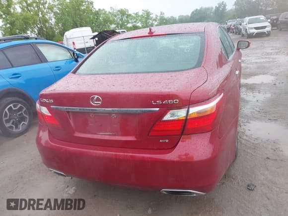 ✅ 2010 Lexus LS 460 • VIN: JTHCL5EF5A5005096 • Лот: 42426408. Опубликован ранее на IAAI с пробегом 188 002 миль. Бесплатный доступ к архиву аукционных продаж из США и подробный отчёт об истории автомобиля на DreamBid. Изображение 16.