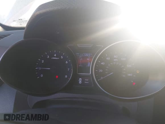 ✅ 2013 Hyundai Veloster Turbo • VIN: KMHTC6AE1DU174106 • Lot: 43497748. Listed on IAAI with 117,365 mi. Free auction sales archive from the USA and detailed vehicle history report at DreamBid. Image 7.