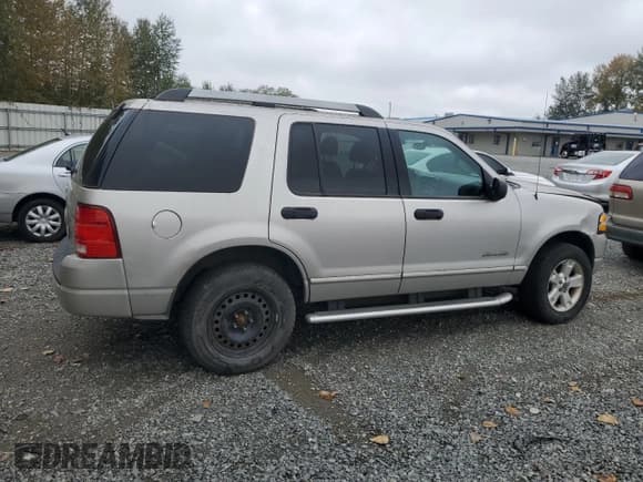 ✅ 2005 Ford Explorer • VIN: 1FMDU63K25UA14984 • Лот: 71042224. Опубликован ранее на Copart с пробегом 134 390 миль. Бесплатный доступ к архиву аукционных продаж из США и подробный отчёт об истории автомобиля на DreamBid. Изображение 3.