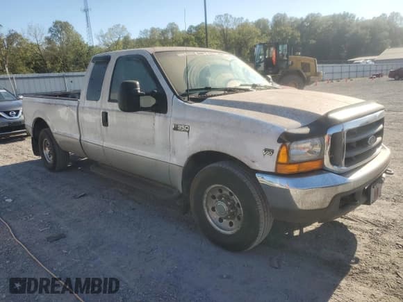 ✅ 2000 Ford F-350 • VIN: 1FTSX30S3YED65472 • Lot: 81944585. Listed on Copart with 265,207 mi. Free auction sales archive from the USA and detailed vehicle history report at DreamBid. Image 4.