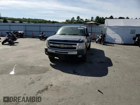 ✅ 2011 Chevrolet Silverado 1500 LT • VIN: 1GCRKSE34BZ221356 • Лот: 80696055. Опубликован ранее на Copart с пробегом Не указан. Бесплатный доступ к архиву аукционных продаж из США и подробный отчёт об истории автомобиля на DreamBid. Изображение 15.