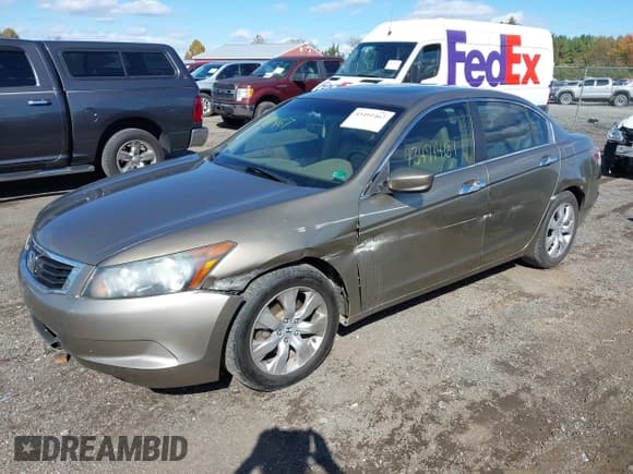 ✅ 2008 Honda Accord EX-L • VIN: 1HGCP26858A149500 • Lot: 43491467. Wystawiony na IAAI z przebiegiem 134 028 mil. Bezpłatny archiwum sprzedaży aukcyjnych z USA i szczegółowy raport historii pojazdu na DreamBid. Zdjęcie 2.