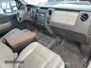 ✅ 2010 Ford F-150 XL • VIN: 1FTMF1CW9AKC08549 • Lot: 48370455. Wystawiony na Copart z przebiegiem 121 486 mil. Bezpłatny archiwum sprzedaży aukcyjnych z USA i szczegółowy raport historii pojazdu na DreamBid. Zdjęcie 8.