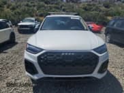 ✅ 2023 Audi Q5 S line Prestige • VIN: WA1FAAFY1P2197568 • Lot: 58083445. Wystawiony na Copart z przebiegiem Nie podano. Bezpłatny archiwum sprzedaży aukcyjnych z USA i szczegółowy raport historii pojazdu na DreamBid. Zdjęcie 5.