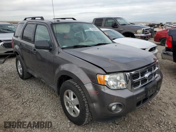 ✅ 2012 Ford Escape XLT • VIN: 1FMCU9D76CKB92722 • Lot: 43266005. Listed on Copart with 126,769 mi. Free auction sales archive from the USA and detailed vehicle history report at DreamBid. Image 4.