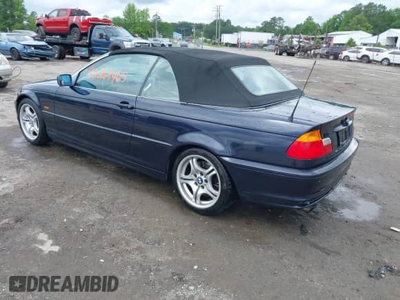 2001 BMW 3 Series 330Ci with VIN WBABS53481EV87242, listed as a IAAI auction lot 42269465 with 165,291 mi miles and . Bid and sale history available at DreamBid. Image 3.