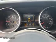 ✅ 2019 Ford Mustang GT Premium • VIN: 1FA6P8CF0K5192455 • Lot: 85334845. Wystawiony na Copart z przebiegiem 51 935 mil. Bezpłatny archiwum sprzedaży aukcyjnych z USA i szczegółowy raport historii pojazdu na DreamBid. Zdjęcie 9.