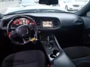 ✅ 2019 Dodge Challenger R/T • VIN: 2C3CDZBT9KH724365 • Lot: 38270764. Wystawiony na Copart z przebiegiem 50 634 mil. Bezpłatny archiwum sprzedaży aukcyjnych z USA i szczegółowy raport historii pojazdu na DreamBid. Zdjęcie 8.