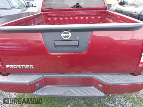 ✅ 2021 Nissan Frontier S • VIN: 1N6ED0CE0MN709020 • Lot: 41402633. Listed on IAAI with 47,022 mi. Free auction sales archive from the USA and detailed vehicle history report at DreamBid. Image 17.