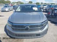 ✅ 2023 Volkswagen Jetta S • VIN: 3VW4M7BUXPM047961 • Lot: 41586064. Wystawiony na IAAI z przebiegiem 36 986 mil. Bezpłatny archiwum sprzedaży aukcyjnych z USA i szczegółowy raport historii pojazdu na DreamBid. Zdjęcie 12.