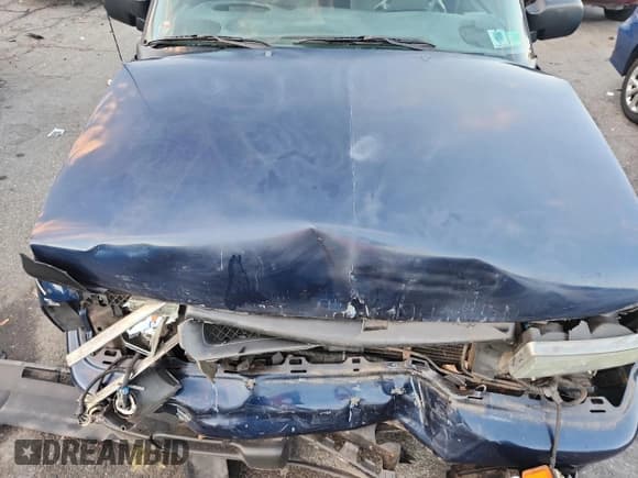 ✅ 2002 Chevrolet S-10 LS • VIN: 1GCCS195228215489 • Лот: 87374505. Опубликован ранее на Copart с пробегом 192 476 миль. Бесплатный доступ к архиву аукционных продаж из США и подробный отчёт об истории автомобиля на DreamBid. Изображение 11.