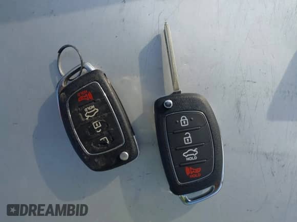 2015 Hyundai Sonata SE z VIN 5NPE24AF5FH065030, wystawiony jako IAAI lot #43596934 z przebiegiem 108 165 mil mil oraz . Historia ofert i sprzedaży dostępna na DreamBid. Obrazek 11.