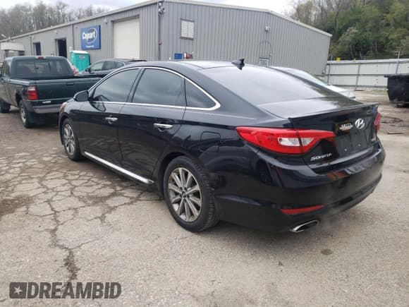 ✅ 2016 Hyundai Sonata Sport • VIN: 5NPE34AF7GH326639 • Лот: 48259753. Опубликован ранее на Copart с пробегом 85 092 миль. Бесплатный доступ к архиву аукционных продаж из США и подробный отчёт об истории автомобиля на DreamBid. Изображение 2.