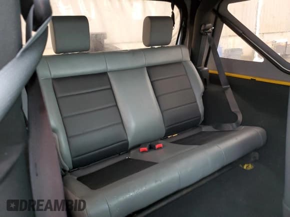 ✅ 2009 Jeep Wrangler X • VIN: 1J4FA24169L775219 • Lot: 71110304. Listed on Copart with 132,886 mi. Free auction sales archive from the USA and detailed vehicle history report at DreamBid. Image 10.