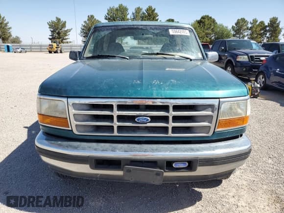 ✅ 1996 Ford Bronco XL • VIN: 1FMEU15N4TLB84331 • Lot: 55642465. Listed on Copart with 204,915 mi. Free auction sales archive from the USA and detailed vehicle history report at DreamBid. Image 5.