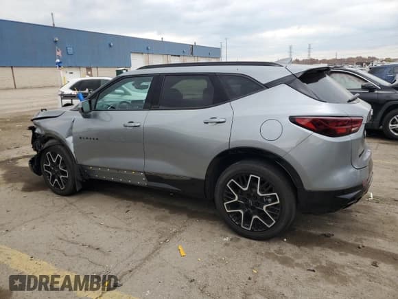 ✅ 2023 Chevrolet Blazer RS • VIN: 3GNKBKRS1PS153239 • Lot: 91581825. Wystawiony na Copart z przebiegiem 31 094 mil. Bezpłatny archiwum sprzedaży aukcyjnych z USA i szczegółowy raport historii pojazdu na DreamBid. Zdjęcie 2.