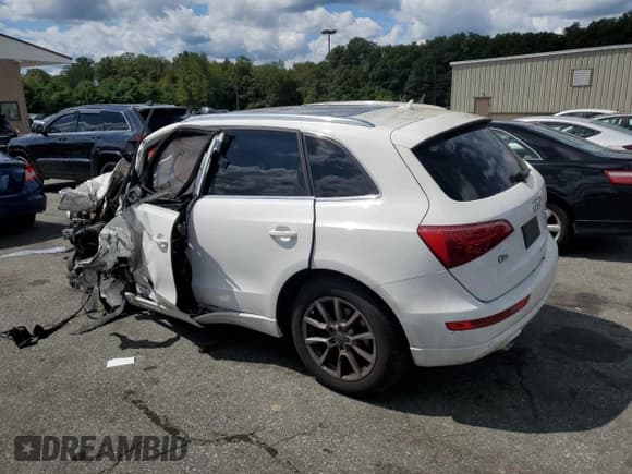 ✅ 2012 Audi Q5 Premium Plus • VIN: WA1LFAFP6CA127687 • Lot: 66709935. Wystawiony na Copart z przebiegiem Nie podano. Bezpłatny archiwum sprzedaży aukcyjnych z USA i szczegółowy raport historii pojazdu na DreamBid. Zdjęcie 2.