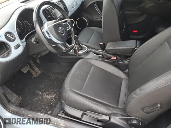 ✅ 2014 Volkswagen Beetle 1.8T • VIN: 3VWJ07AT4EM633642 • Lot: 82765505. Listed on Copart with 86,932 mi. Free auction sales archive from the USA and detailed vehicle history report at DreamBid. Image 7.