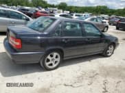 ✅ 1998 Volvo S70 • VIN: YV1LS5340W2417595 • Lot: 58514365. Wystawiony na Copart z przebiegiem 128 166 mil. Bezpłatny archiwum sprzedaży aukcyjnych z USA i szczegółowy raport historii pojazdu na DreamBid. Zdjęcie 3.