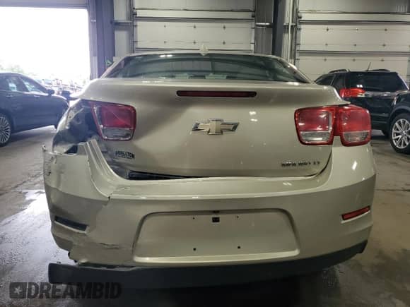 ✅ 2014 Chevrolet Malibu LT • VIN: 1G11E5SLXEF193619 • Lot: 68733394. Wystawiony na Copart z przebiegiem 172 590 mil mil. Skorzystaj z bezpłatnego archiwum sprzedaży aukcyjnych z USA i zobacz szczegółowy raport historii pojazdu na DreamBid. Zdjęcie 6.