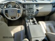 ✅ 2008 Ford Expedition SSV • VIN: 1FMFU155X8LA64903 • Lot: 70194235. Wystawiony na Copart z przebiegiem 181 429 mil. Bezpłatny archiwum sprzedaży aukcyjnych z USA i szczegółowy raport historii pojazdu na DreamBid. Zdjęcie 8.