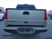 ✅ 2004 Ford Explorer Sport Trac XLS • VIN: 1FMZU67K34UC21852 • Lot: 91865945. Listed on Copart with 105,387 mi. Free auction sales archive from the USA and detailed vehicle history report at DreamBid. Image 6.