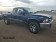 ✅ 2004 Dodge Dakota SLT • VIN: 1D7HG42N04S709171 • Lot: 51154775. Wystawiony na Copart z przebiegiem 116 609 mil. Bezpłatny archiwum sprzedaży aukcyjnych z USA i szczegółowy raport historii pojazdu na DreamBid. Zdjęcie 4.