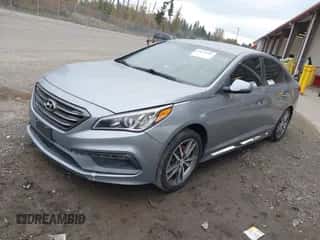 2017 Hyundai Sonata Sport с VIN 5NPE34AB2HH440188, выставлен на аукционе IAAI как лот 43533901 с пробегом 146 146 миль миль и . История ставок и продаж доступна на DreamBid. Изображение 2.