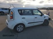 ✅ 2011 Kia Soul • VIN: KNDJT2A14B7308264 • Лот: 93506205. Опубликован ранее на Copart с пробегом 160 626 миль. Бесплатный доступ к архиву аукционных продаж из США и подробный отчёт об истории автомобиля на DreamBid. Изображение 3.