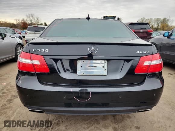 ✅ 2012 Mercedes-Benz E 550 Sport • VIN: WDDHF9BB8CA597200 • Lot: 91559355. Listed on Copart with 153,259 mi. Free auction sales archive from the USA and detailed vehicle history report at DreamBid. Image 6.